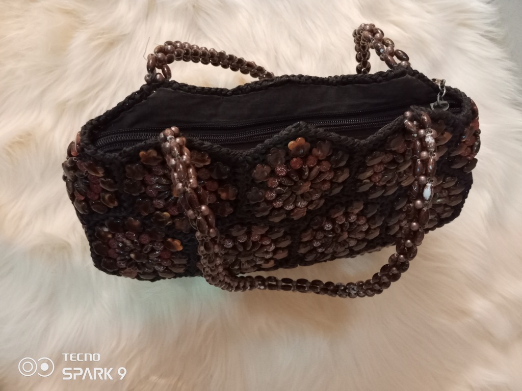 Sac perlée marron