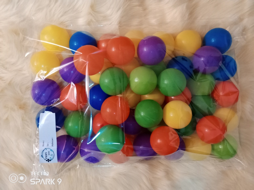 50 ballons colorés
